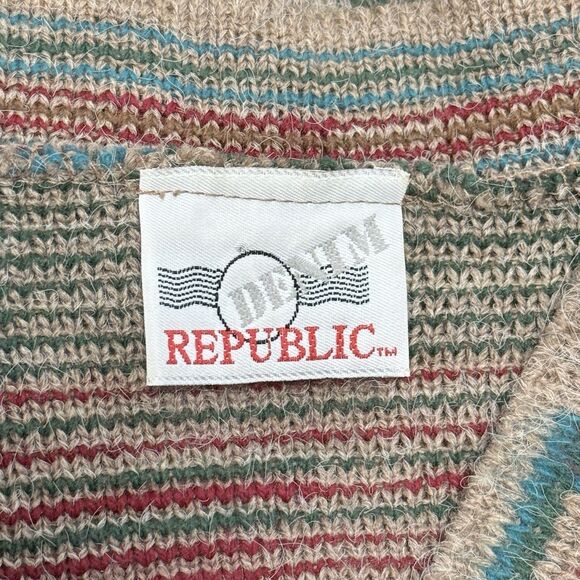 Vtg Knit Sweater Vest Women M Multicolor Nordic Southwest Aztec Cabin Cozy Ranch - Picture 8 of 9